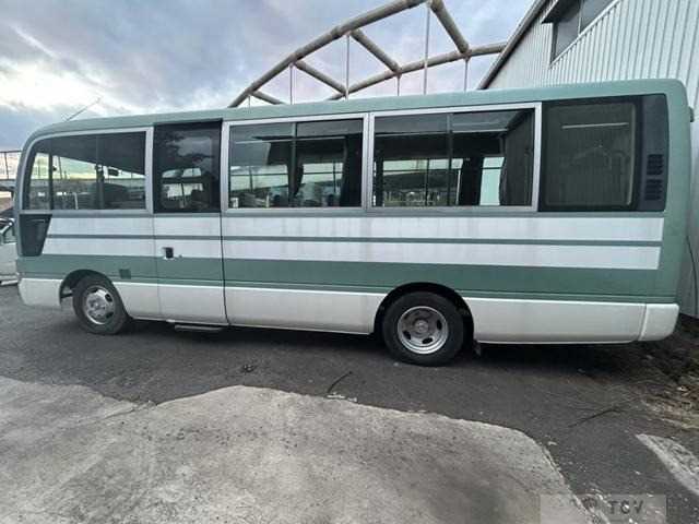 2000 Nissan Civilian Bus