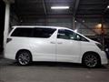 2010 Toyota Vellfire