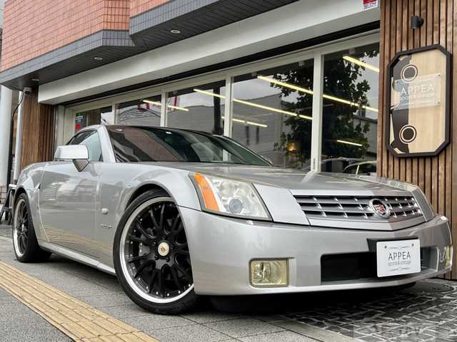 2005 Cadillac XLR