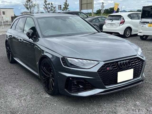 2022 Audi RS4