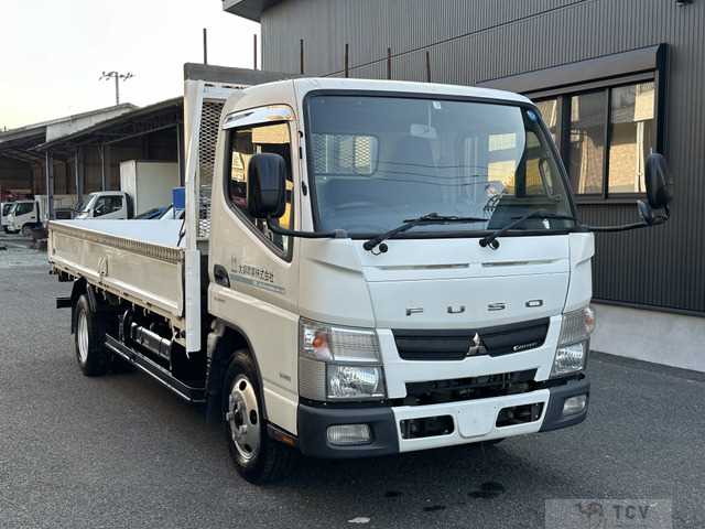 2013 Mitsubishi Canter