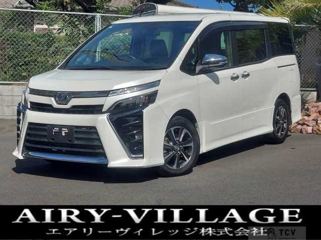 2018 Toyota Voxy