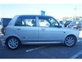 2001 Daihatsu Miragino