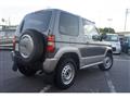 2000 Mitsubishi Pajero Mini