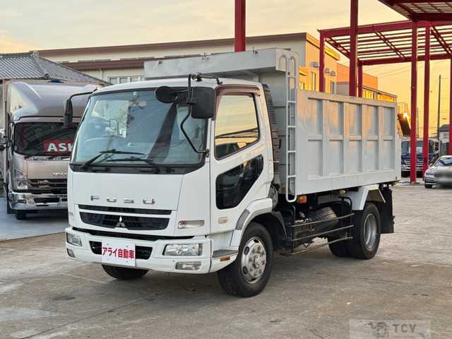 2006 Mitsubishi Fighter