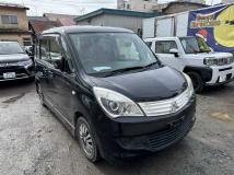 2012 Mitsubishi Delica