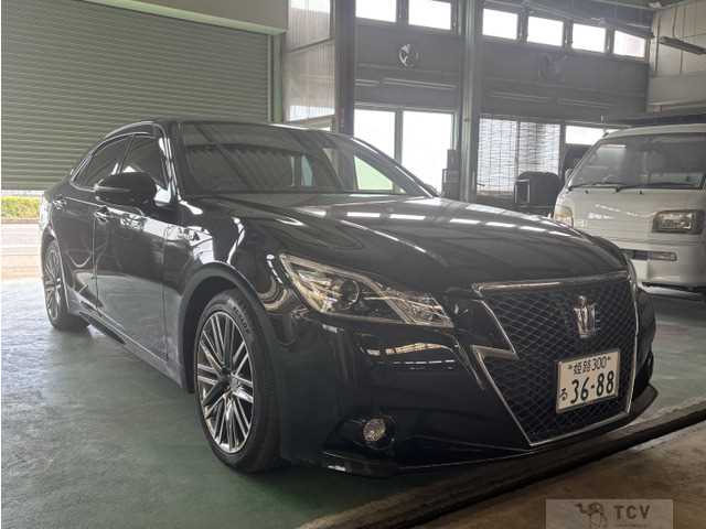2013 Toyota Crown Athlete Series