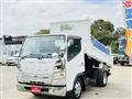 2013 Mitsubishi Canter