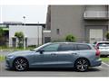 2022 Volvo V60