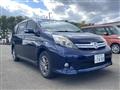 2012 Toyota Isis