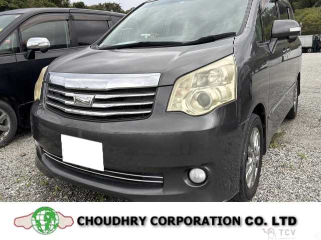 2011 Toyota Noah