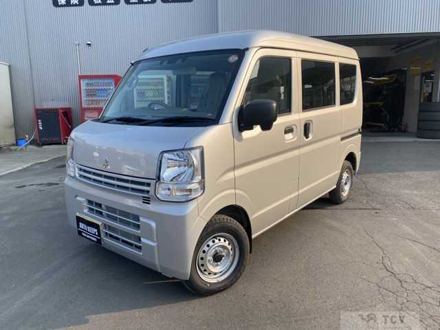 2025 Mitsubishi Mitsubishi Others