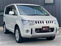 2017 Mitsubishi Delica D5