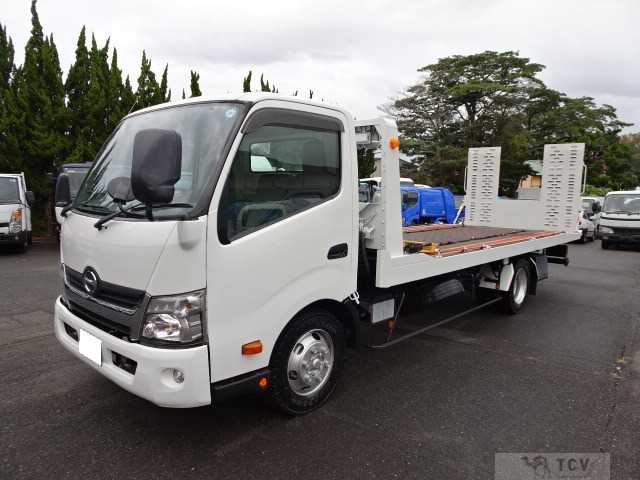 2015 Hino Dutro