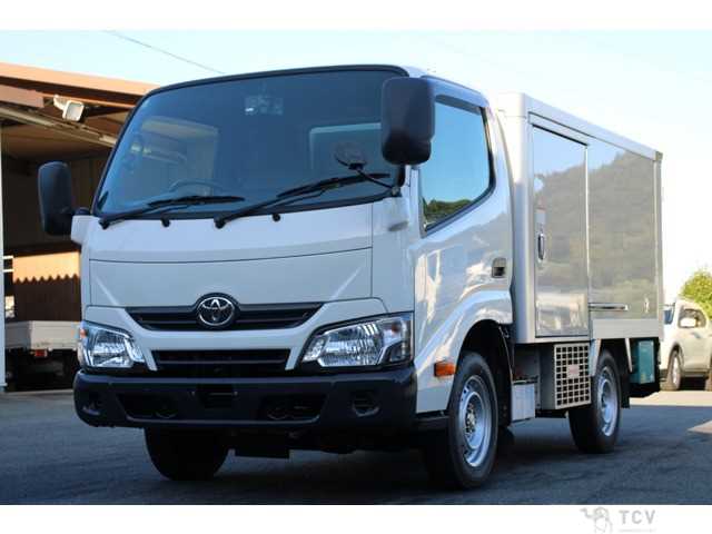 2021 Toyota Dyna Truck