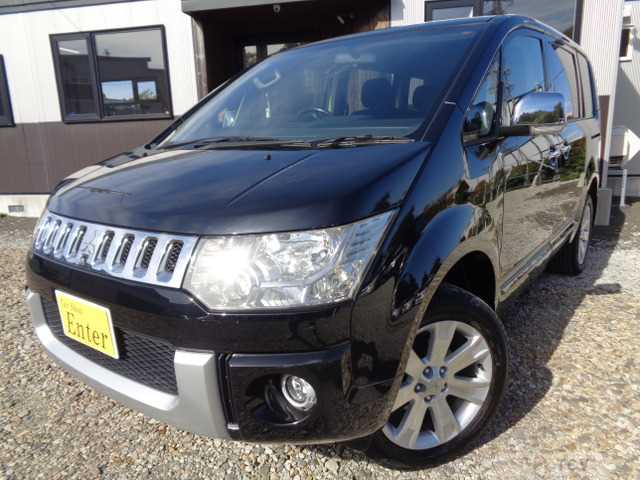 2011 Mitsubishi Delica D5