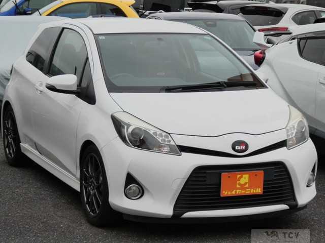 2013 Toyota Vitz