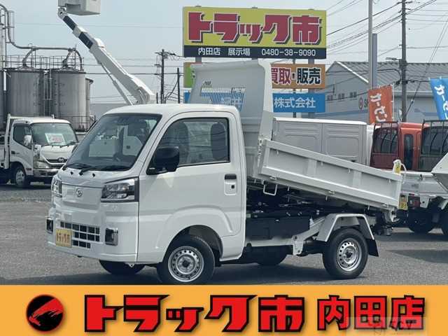 2025 Daihatsu Hijet Truck
