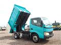 2004 Toyota Dyna Truck