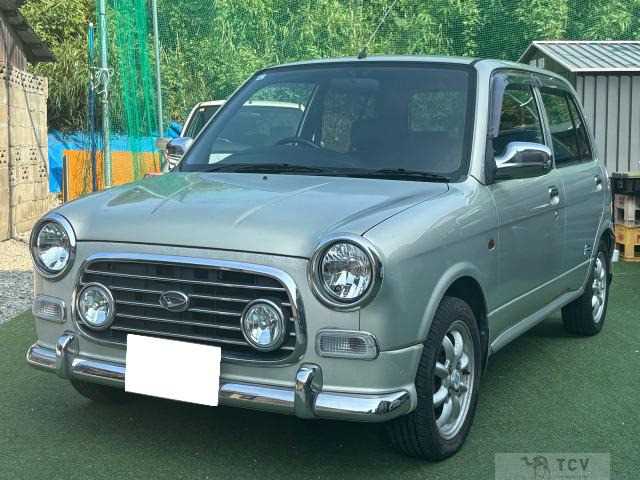 2004 Daihatsu Miragino