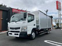 2015 Mitsubishi Canter