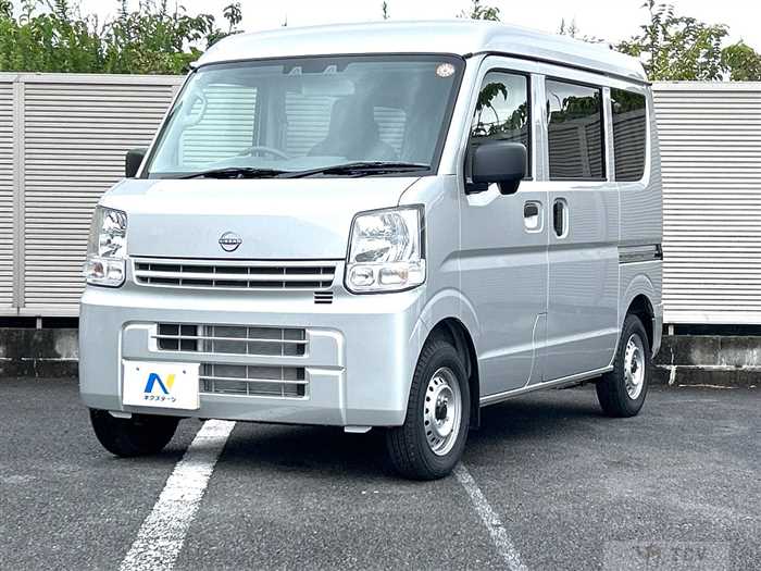 2025 Nissan Clipper Van