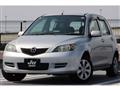 2004 Mazda Demio