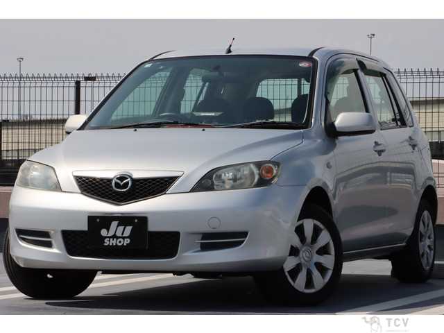 2004 Mazda Demio