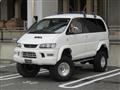 2002 Mitsubishi Delica Spacegear