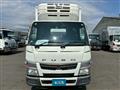 2014 Mitsubishi Canter