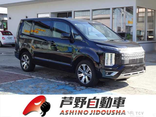 2022 Mitsubishi Delica D5
