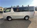 2005 Toyota Hiace Van
