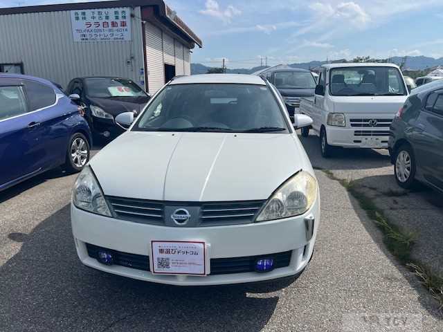 2004 Nissan Wingroad