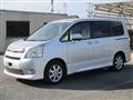 2008 Toyota Noah