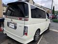 2003 Nissan Elgrand