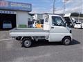 2006 Mitsubishi Minicab Truck