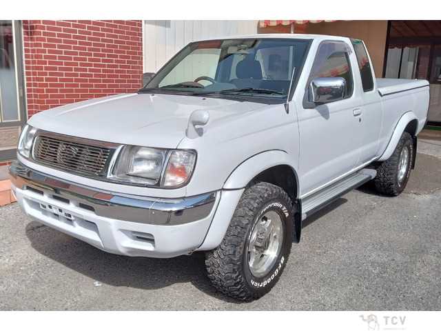 2000 Nissan Dutsun Truck
