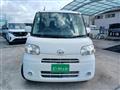2012 Daihatsu Tanto