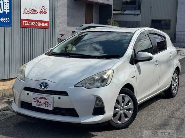 2012 Toyota AQUA