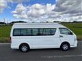 2006 Toyota Hiace Commuter