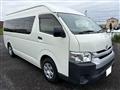 2016 Toyota Hiace Commuter