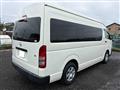 2016 Toyota Hiace Commuter