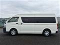 2016 Toyota Hiace Commuter