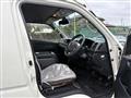 2016 Toyota Hiace Commuter