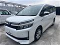 2014 Toyota Voxy