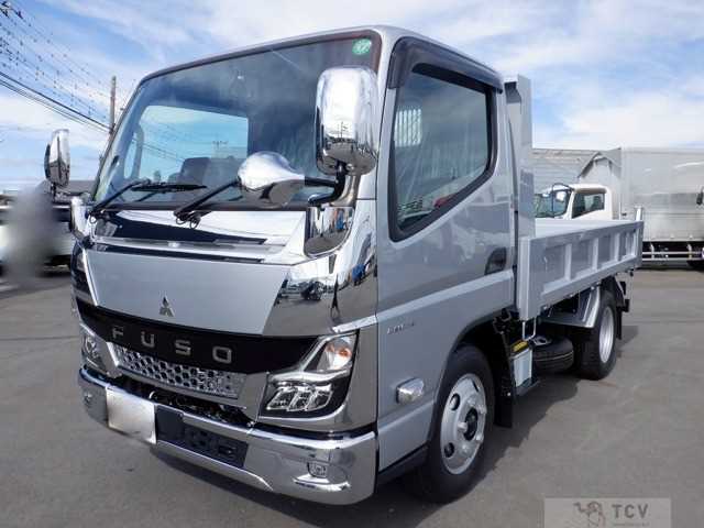 2025 Mitsubishi Canter