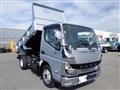 2025 Mitsubishi Canter