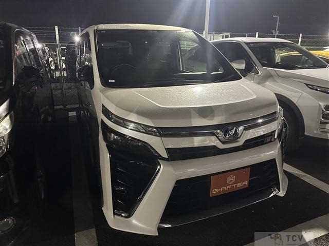 2019 Toyota Voxy