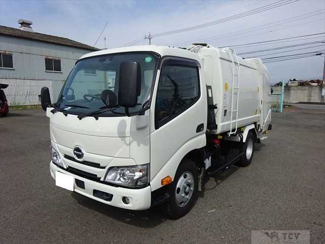 2025 Hino Dutro