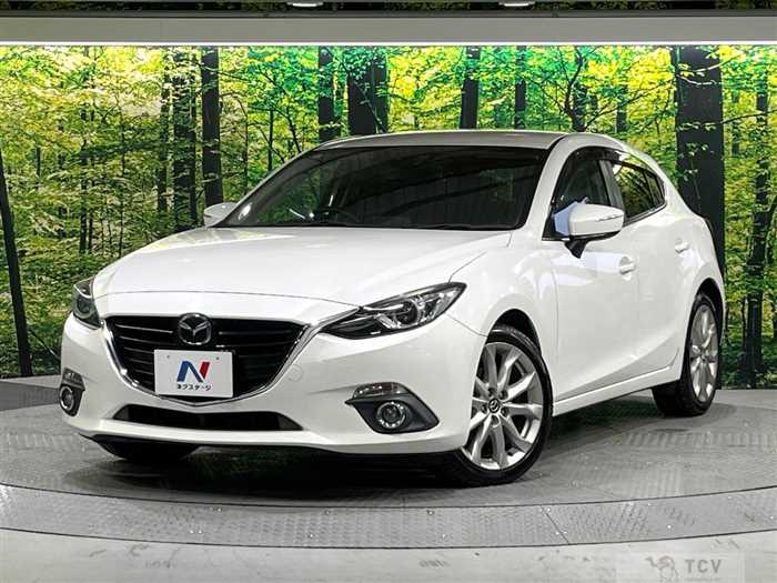 2014 Mazda Axela Sport